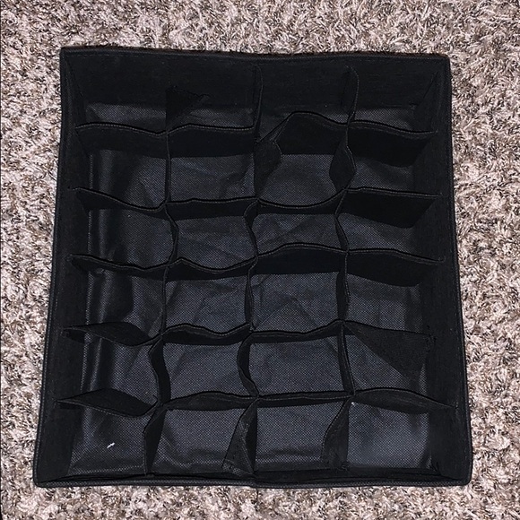 Drawer organizers - Picture 2 of 3